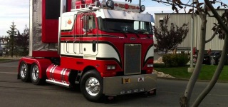 Fantastic Looking Cabover COE Peterbilt Is Rolling Down the Streets