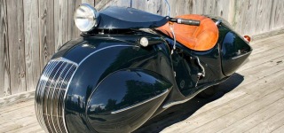Honda Shadow 600 Custom inspired 1930 Henderson KJ Streamline