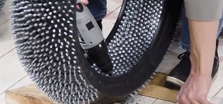 How To Spike Moto Tire