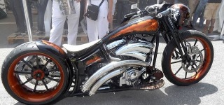 Harley Davidson Black Pearl Is Gonna Blow Your Mid with Its Class