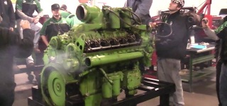 Monstrous Detroit Diesel 12V71 Engine Looks Sounds and Works Really Good