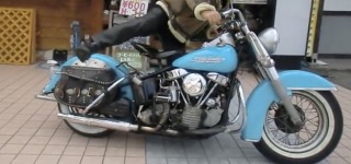 1952 Harley Davidson FL with Panhead Engine is Kickstarted Perfectly