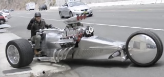 Tim Cotterill's Mind-Blowing 1000hp Trike Proves That Size Really Matters