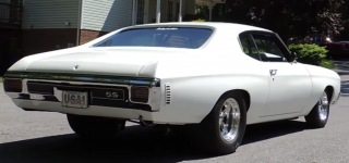 1977 Chevrolet Chevelle Looks Extremely Elegant in White Paintjob