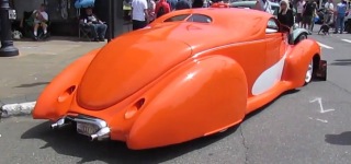 1939 Lincoln Zephyr Goes Beyond Being a Classic and Becomes Futuristic