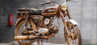 Restoration of a 1970s Honda 110cc