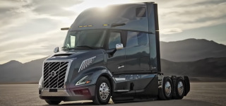 All New VOLVO VNL 2024 is a Luxury Hotel Room on Wheels
