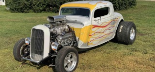 1933 Ford 3 Window Hot Rod Coupe